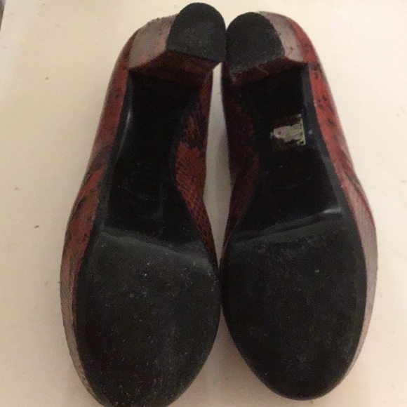 🎃 Red leather high heels Italian shoes python print Fall size 37 - Picture 3 of 4